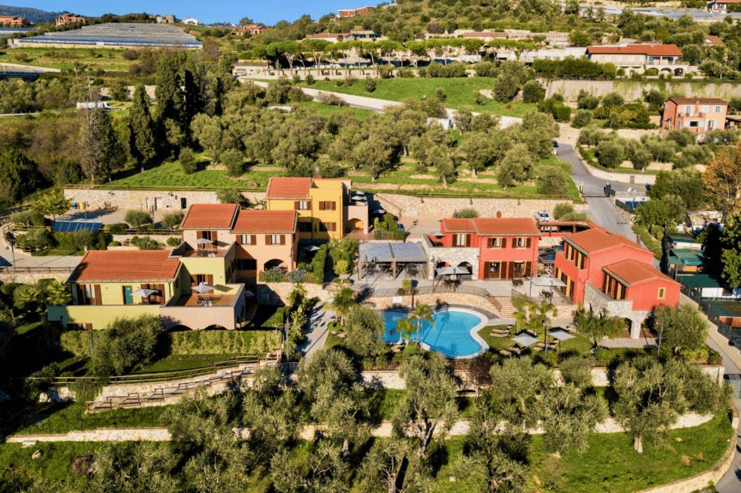 Resort Leonardo 3*